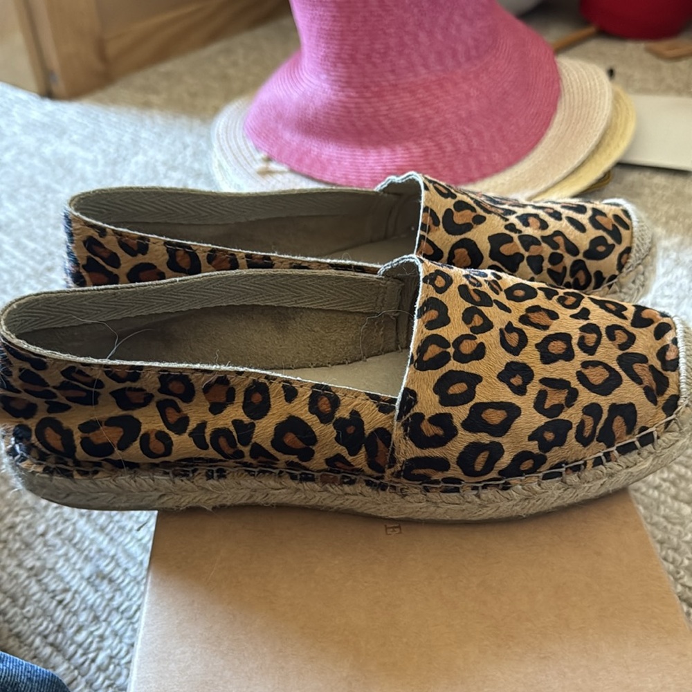 Anthropologie hair calf leopard print espadrilles size 9 - Picture 2 of 4
